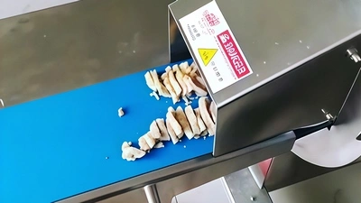 ماكينة تقطيع اللحوم المطهية